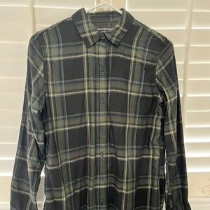 Like new banana republic button down